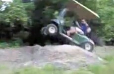 You're almost half-way through the 4-day week... so here's a compilation of hilarious golf fails