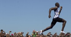 Form Guide: Usain Bolt starts his season with a 150m win at the Copa, Copacabana