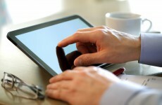 EU finance chiefs to get tablet PCs for 'paperless' Dublin summit