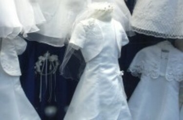 Castle and outlet carriages communion dresses