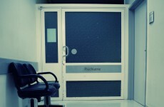 One third of people with bipolar disorder unable to work - report