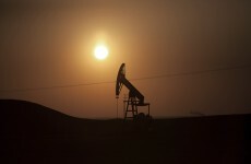 EU reveals plans to buy oil from rebel-held parts of Syria