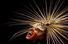 Irish designer Philip Treacy to create headgear for royal wedding