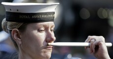 The Evening Fix… now with added perfectly timed photos