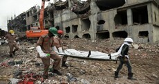 Bangladesh collapse: Death toll passes 1,000 as stacks of bodies found