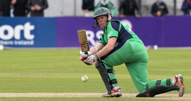 A 4 off the final ball earns Ireland a thrilling tie with Pakistan