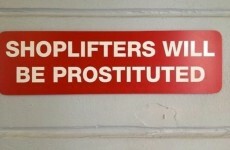 16 signs that really shouldn't be spelled wrong