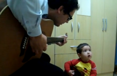 Dad and toddler perform über-cute Beatles duet