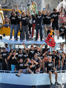 This is how you party it up after winning your first Heineken Cup