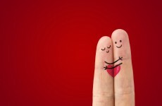Couples who meet online are 'happier'