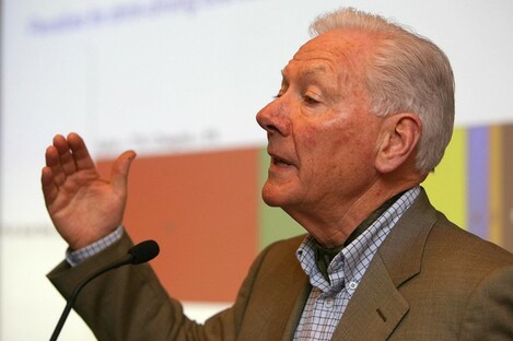 Gay Byrne says that while the number of letters he receives has fallen since retirement, he still receives hate mail.