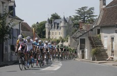 Sprint Finish: Cav wins as yellow jersey hopefuls take a chunk out of Froome