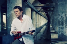 David Bowie releases new video for 'Valentine's Day'