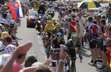 Froome stays in yellow, fumes at 'desperate' Contador