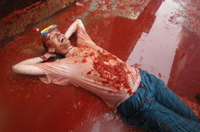 Spain Tomato Fight Tomatina