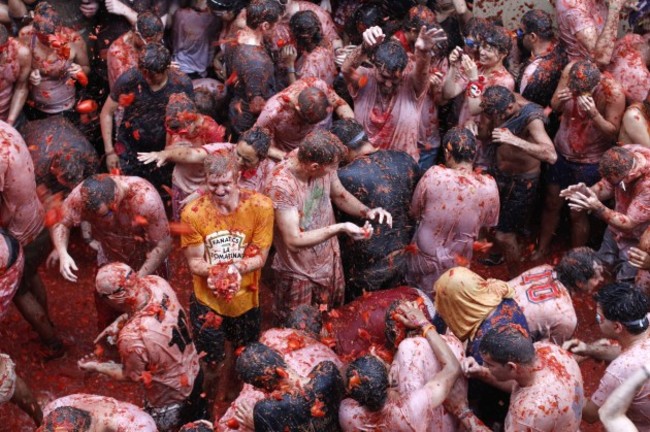 Spain Tomato Fight Tomatina