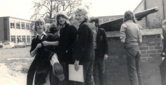 behind-the-bike-sheds-having-a-smoke-at-playtime-1974-from-left-to-right-pete-w