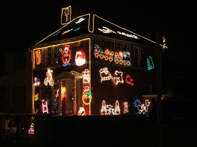 Xmas House 01