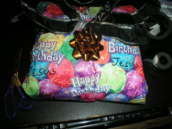I ran out of Christmas wrapping paper and had to improvise - Imgur