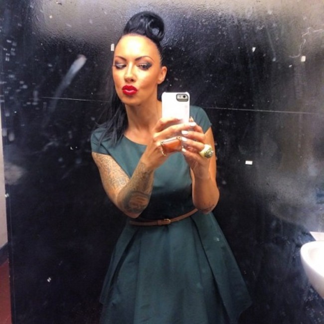 Vintage glamour on my shoot today.... Toilet mirrors, not so glamorous ;-) x x