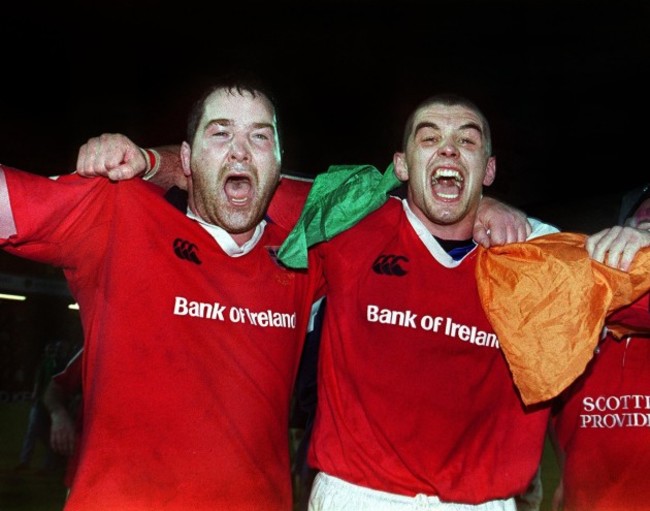 Anthony Foley and Alan Quinlan celebrate victory over Saracens in the 1999 European Cup 13/4/2011