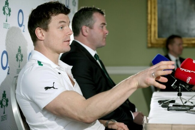 Brian O'Driscoll alongside Anthony Foley