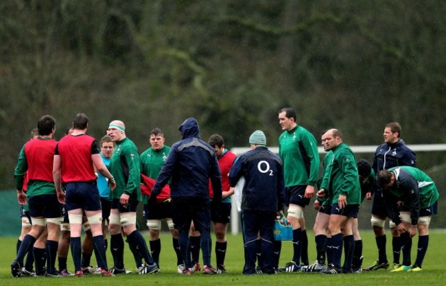 The Ireland forwards huddle