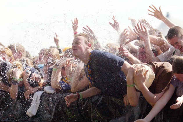 Witnness Festival Crowd scenes at the Witnness music festival at Fairyhouse, Meath. 137/2002 Photo: Photocall Ireland!