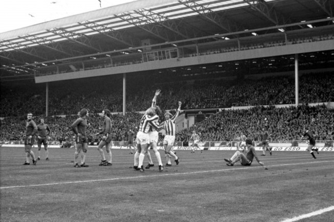 Soccer - Football League Cup - Final - Stoke City v Chelsea