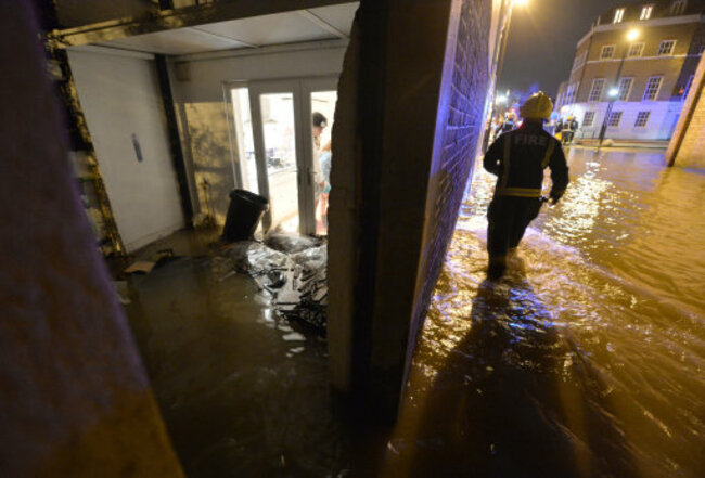 Kennington flooding