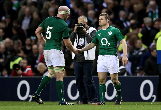 Paul O'Connell and Brian O'Driscoll dejected