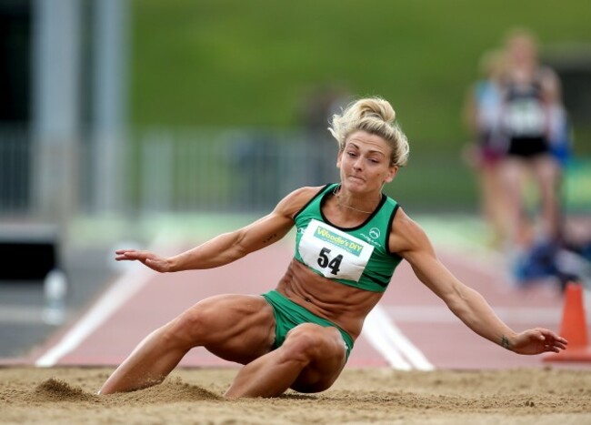 Kelly Proper on her way to winning