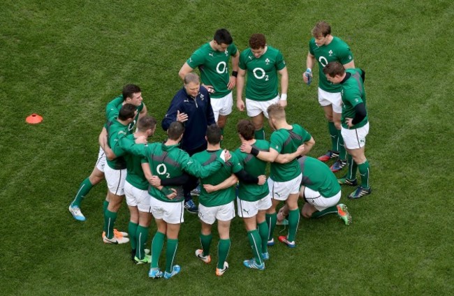 Joe Schmidt speaks to his team