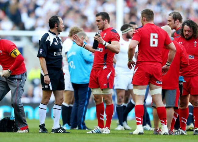 Sam Warburton with referee Romain Poite