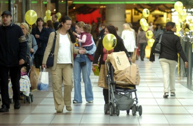 BLANCHARDSTOWN SHOPPING CENTRES BABIES BUGGYS