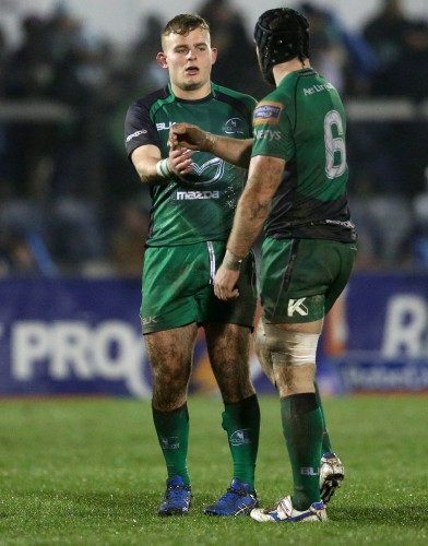 Finlay Bealham celebrates with John Muldoon after the game