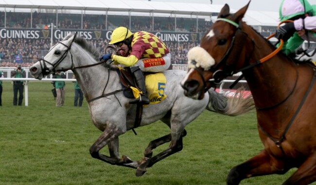 Dynaste ridden by Tom Scudamore (Left) beats Hidden Cyclone ridden by Andrew McNamara on the way to victory
