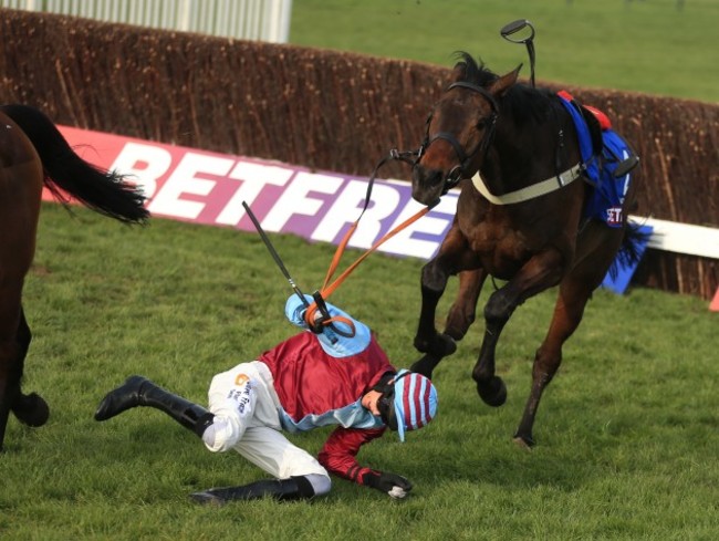 Horse Racing - 2014 Cheltenham Festival -  Cheltenham Gold Cup Day - Cheltenham Racecourse