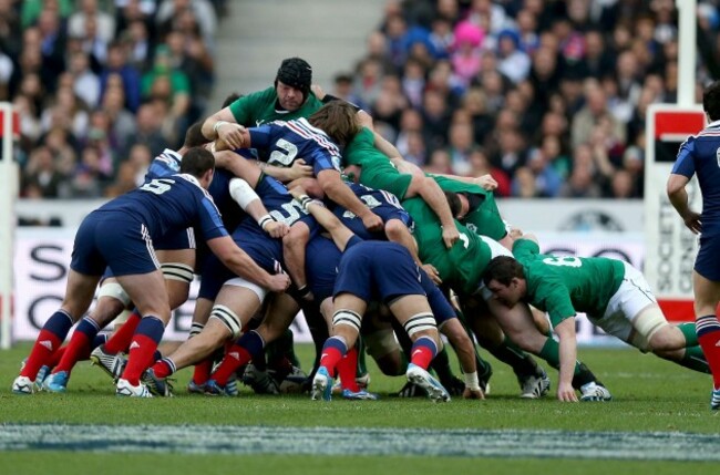 Mike Ross pops out of a scrum