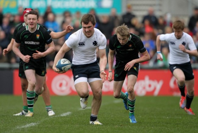 Alastair McIvor intercepts the ball and runs in a try 17/3/2014