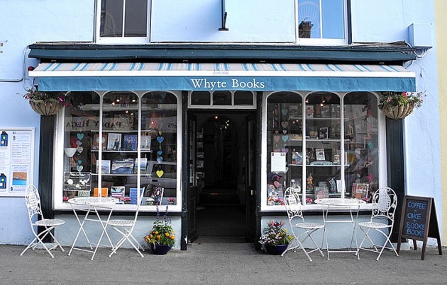 17 Irish Independent Bookshops You Must Visit Before You Die