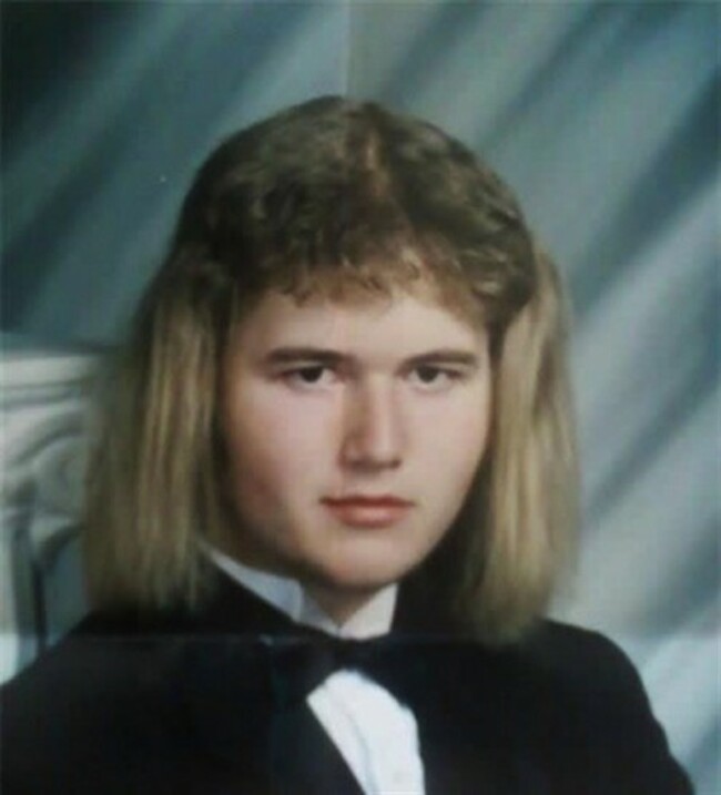 Just remember, folks. Everytime you don't tip, a child gets a mullet - Imgur