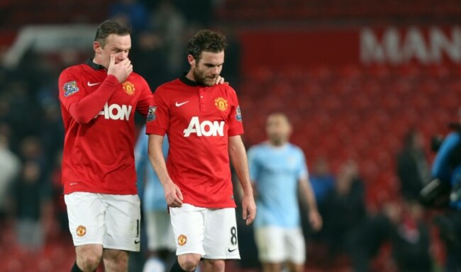 Soccer - Barclays Premier League - Manchester United v Manchester City - Old Trafford