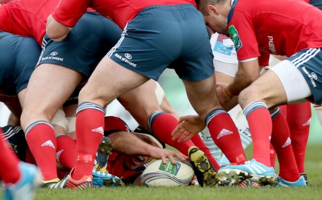 Paul O'Connell at the bottom of a ruck