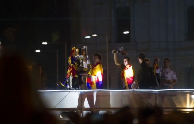 Soccer - Copa Del Rey - Final - Barcelona v Real Madrid - Mestalla Stadium