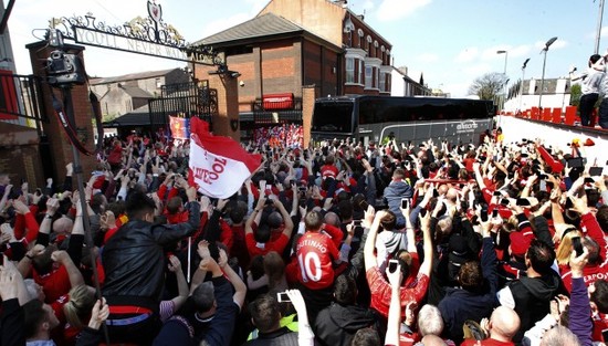 Soccer - Barclays Premier League - Liverpool v Chelsea - Anfield