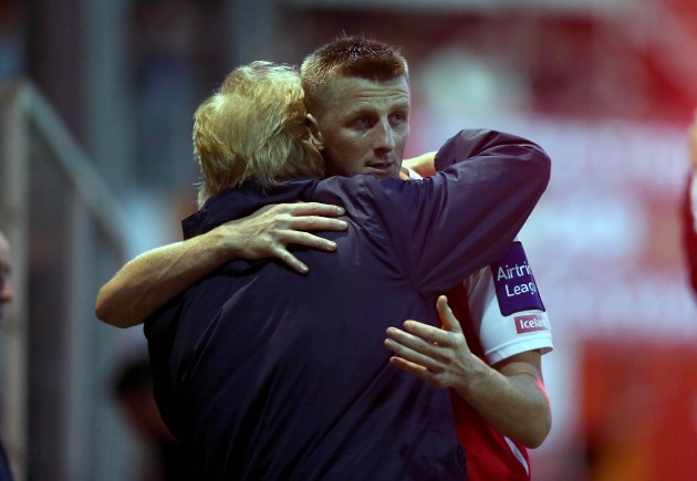 Anto Flood with manager Liam Buckley after being substituted 13/10/2013