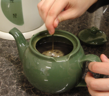 9 Mistakes That are Ruining Your Cup of Tea — Eat This Not That