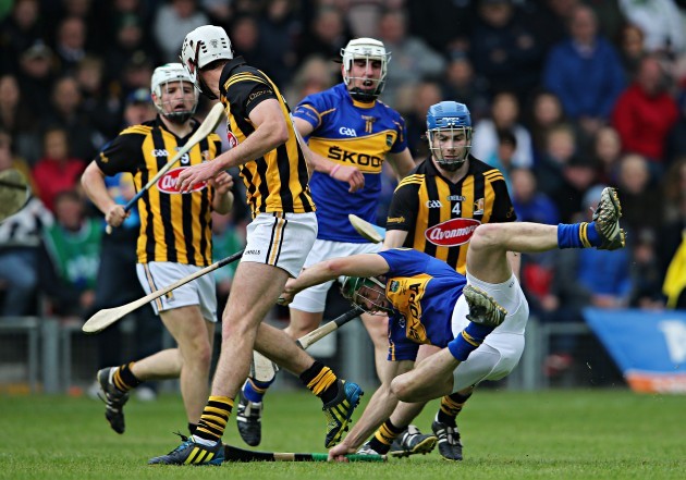 Michael Fennelly with a shoulder challenge into James Woodlock