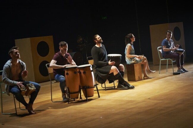 L-R  Muiris Crowley, Lloyd Cooney, Ger Kelly, Elaine Fox and musician Alex Petcu in Twelfth Night by William Shakespeare at Abbey Theatre  Pic Ros Kavanagh (1)